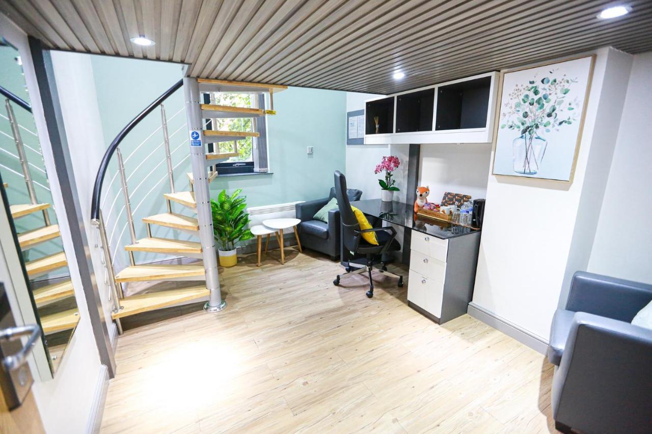 A103 Cosy City Loft Coventry Exterior photo